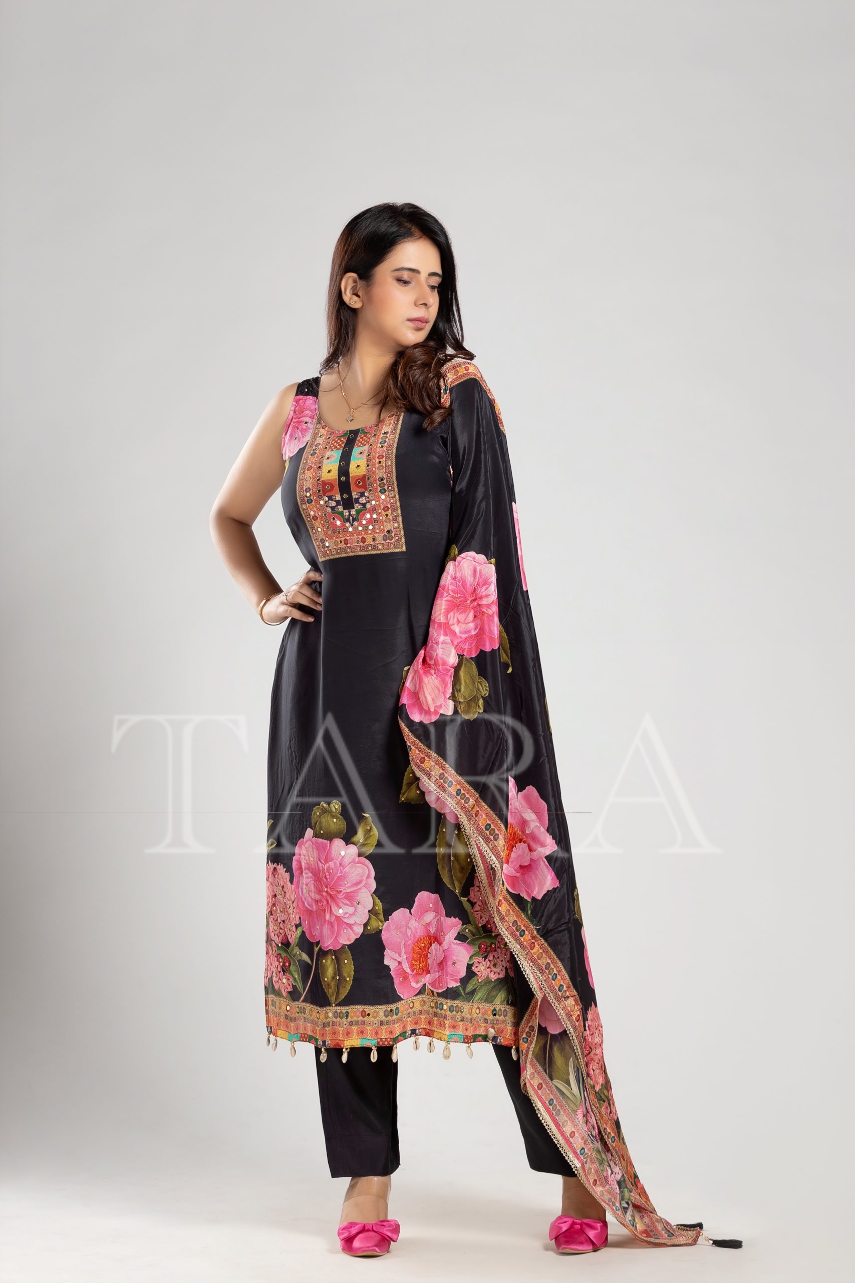 Midnight Bloom Suit Set - Image 4