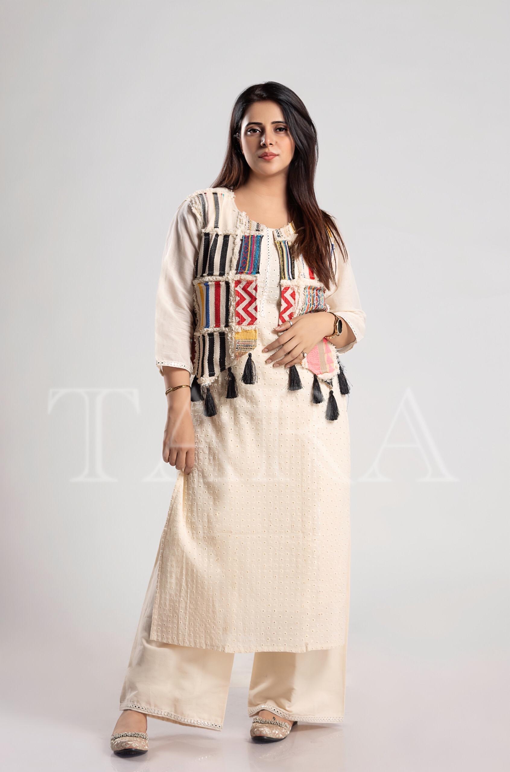 Ivory Kurta Set - Image 4